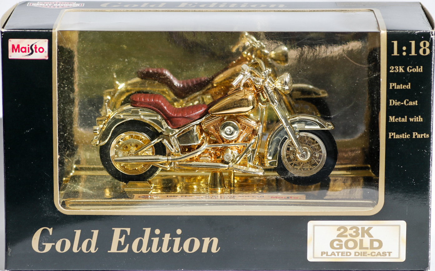 Maisto Gold Harley Davidson FLST Heritage Softail EVO