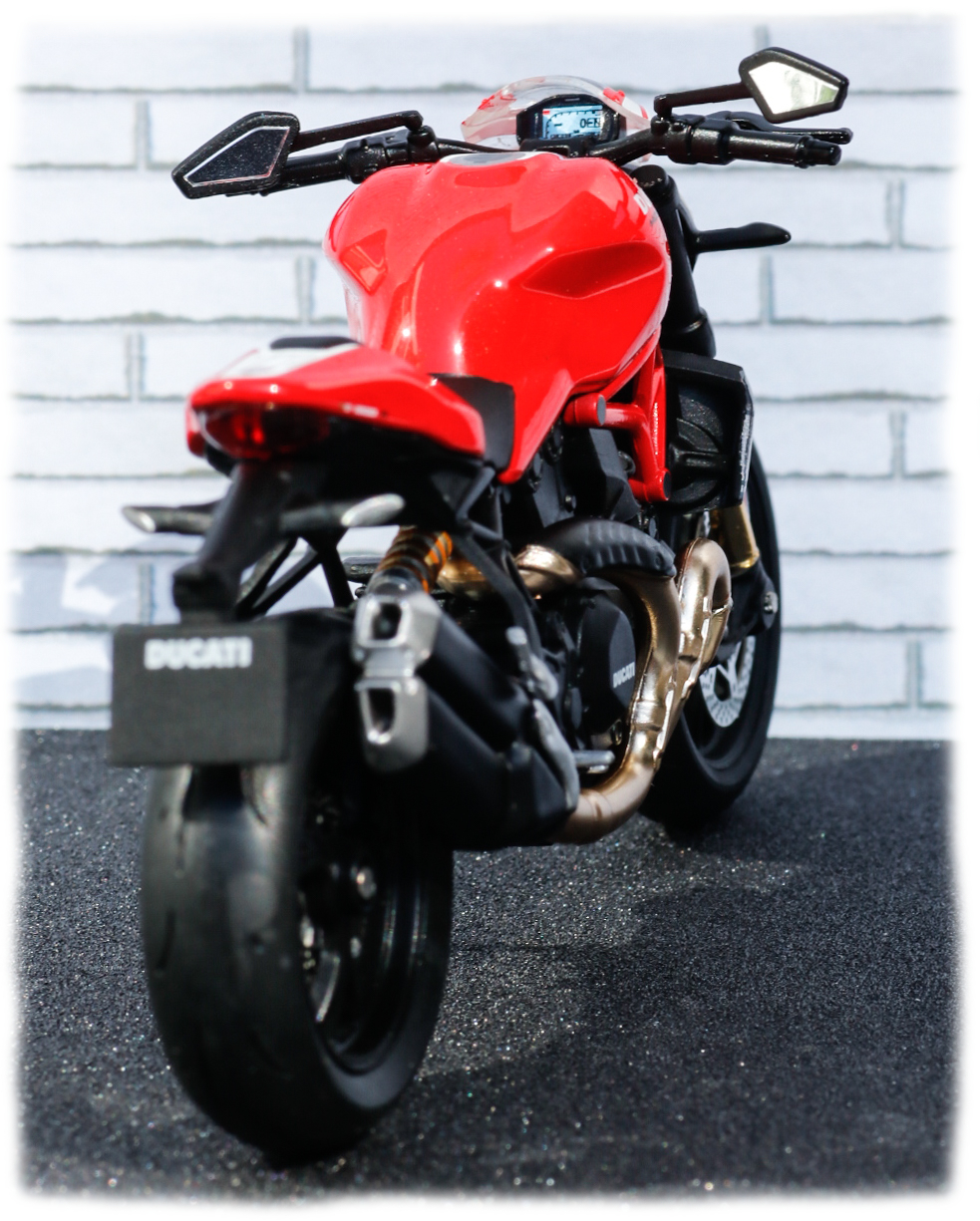 Hachette Ducati Monster 1200R