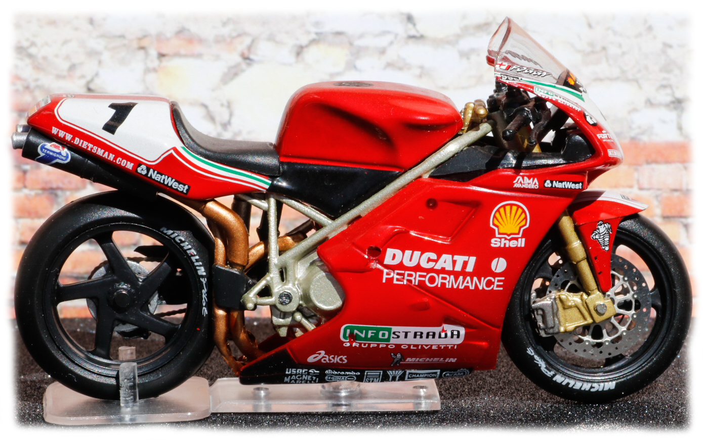 IXO Ducati 996 SB Carl Fogarty