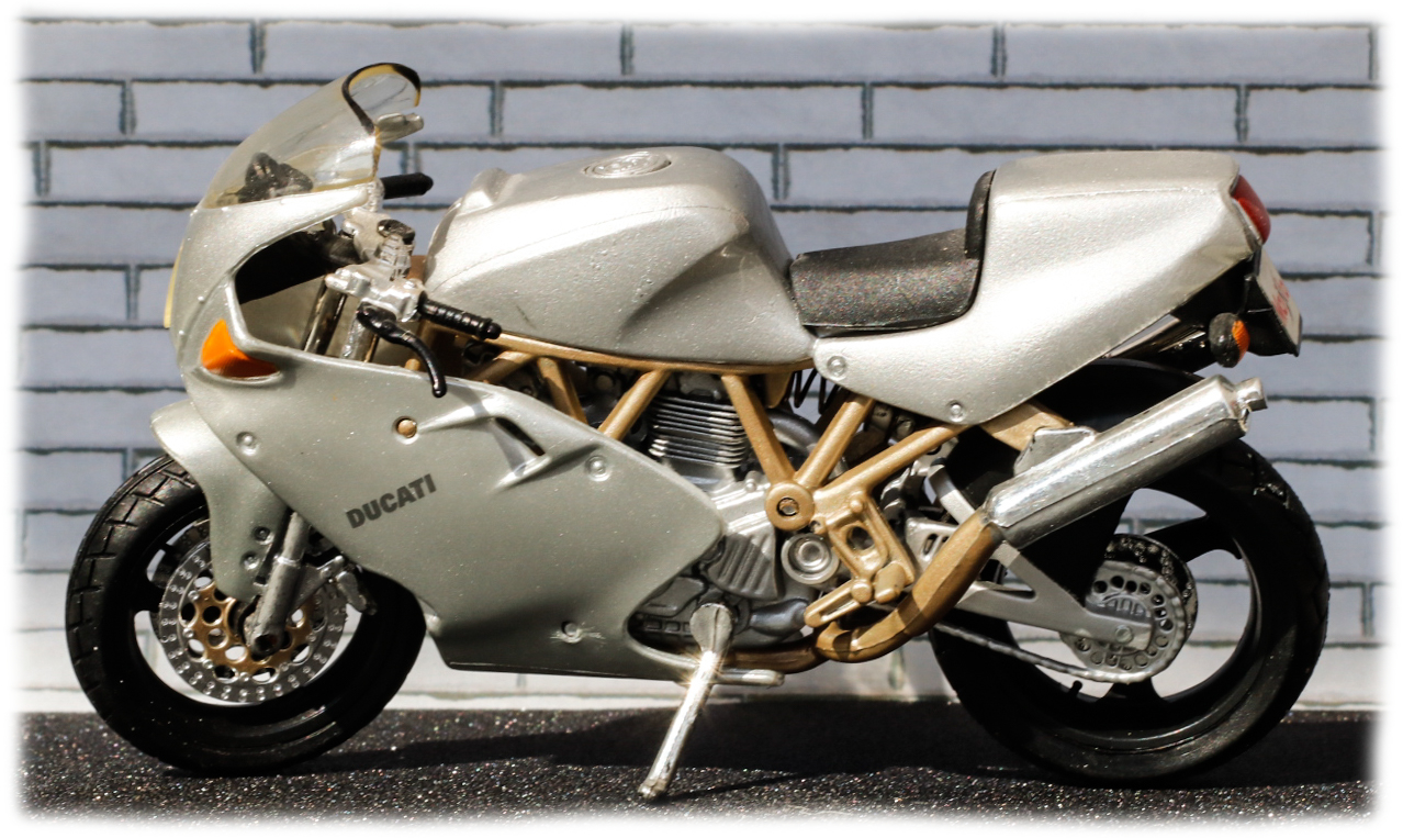 Maisto Ducati Supersport900FE