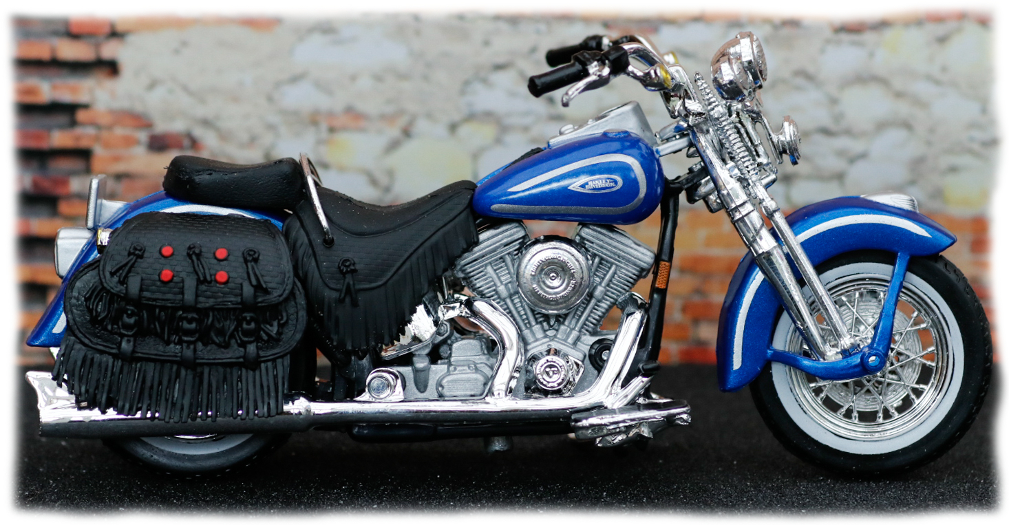 Maisto Harley Davidson FLSTS Heritage Softail Springer 1999