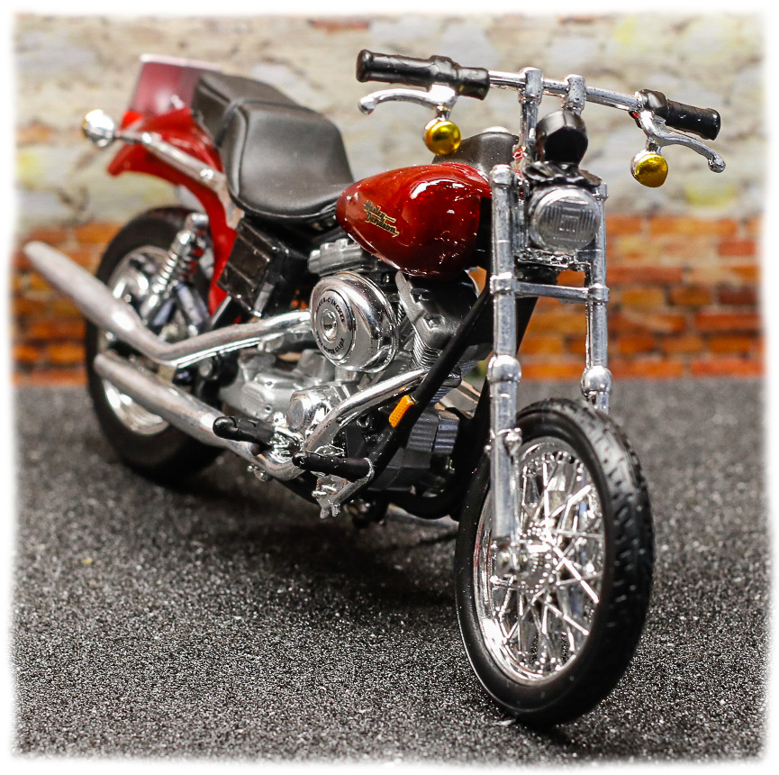 Maisto Harley Davidson FXD Dyna Super Glide 2000