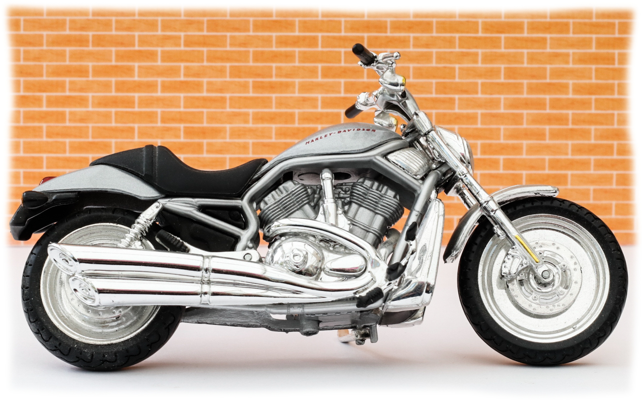 Maisto Harley Davidson VRSCA V-Rod 2002