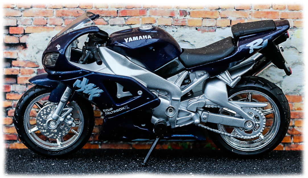 Maisto Yamaha YZF-R1