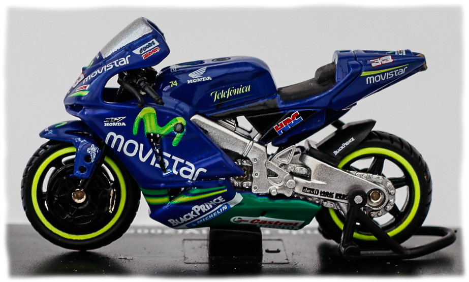New-Ray Honda_ RC211V Team Movistar 2005